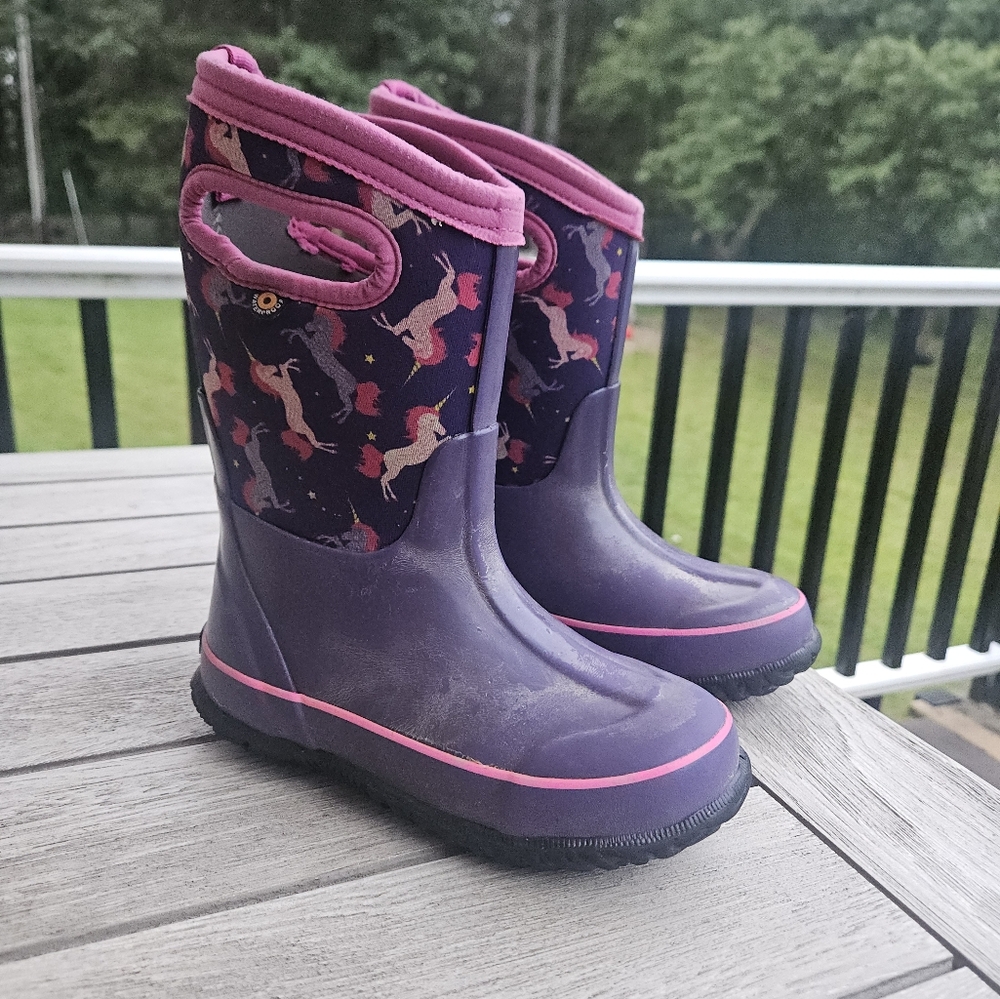 Bogs Girl's Classic Unicorn Insulated Rain Boot in Purple Multi Size 12